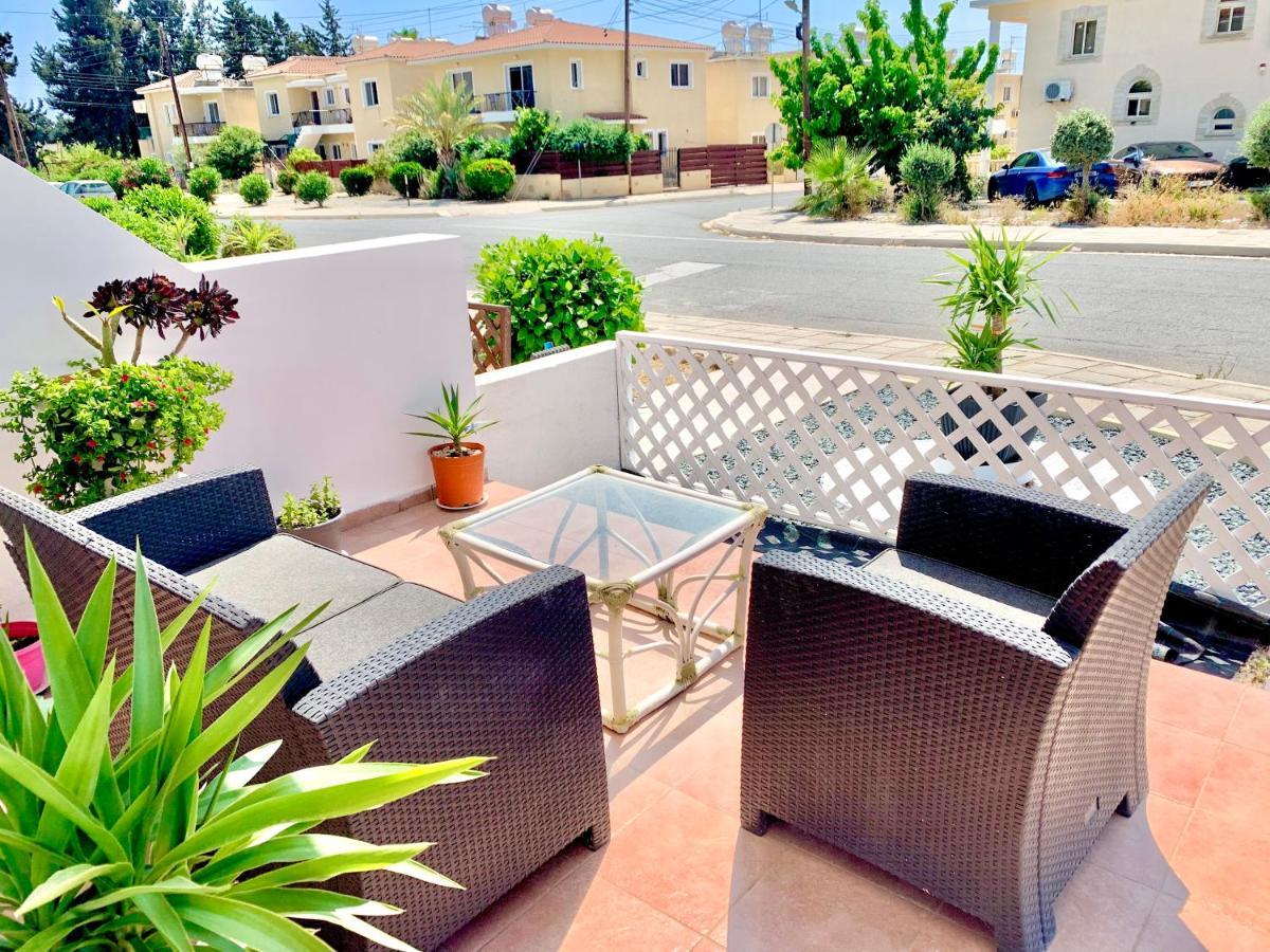 Diana Townhouse 1 Paphos Exterior foto