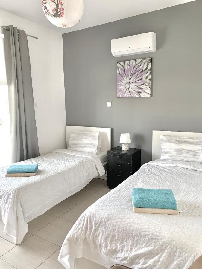 Diana Townhouse 1 Paphos Exterior foto